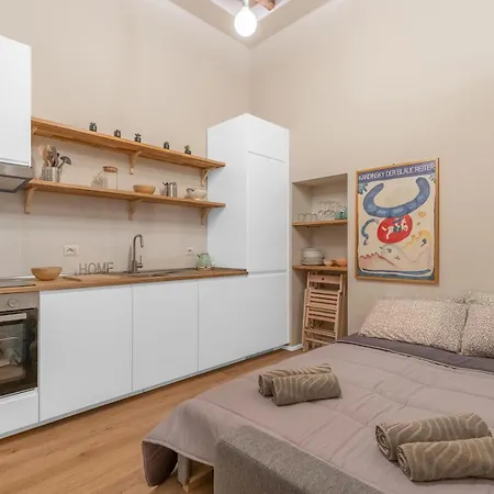 Apartment Cre12 - Loreto - Duomo - Design - Boho -chic Milan