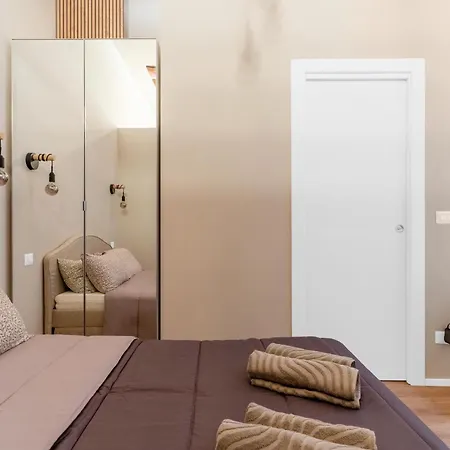 Apartment Cre12 - Loreto - Duomo - Design - Boho -chic Milan